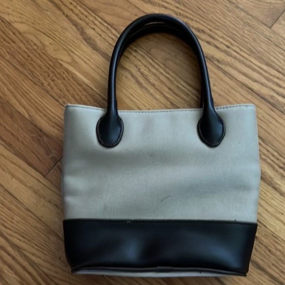 Liz Claiborne small canvas tan tote bag - Picture 3 of 8